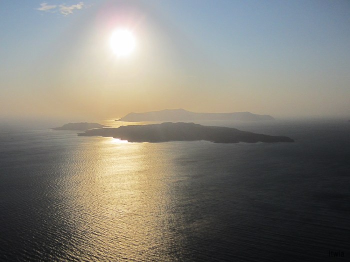 itwia_cyclades_santorin3
