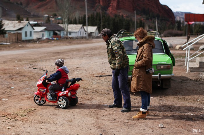 itwia_kirghizie_charline20