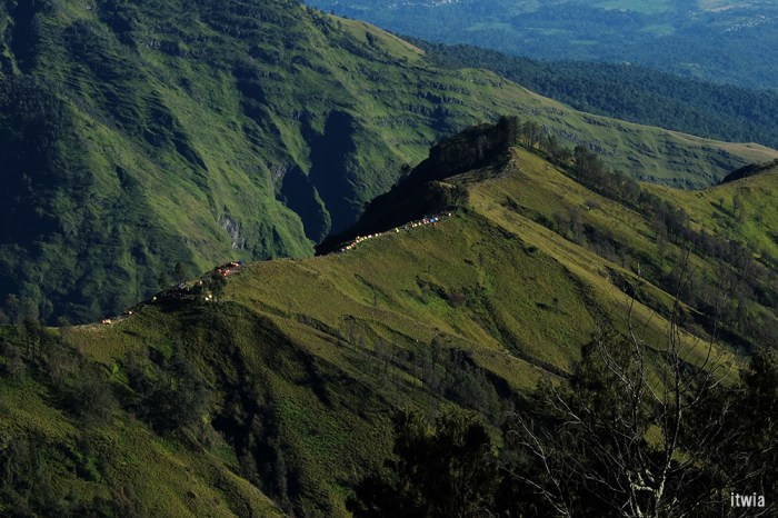 draft_lombok_rinjani23