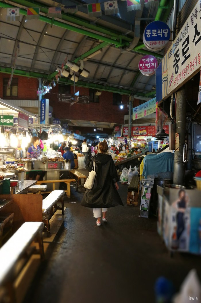 itwia_seoul_marcheGwangjang1